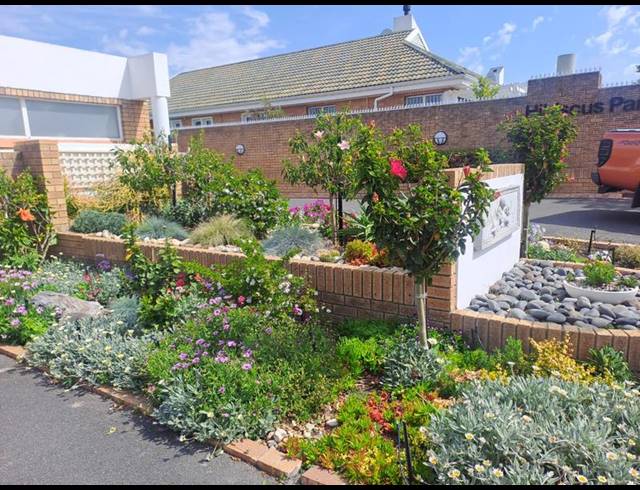 4 BEDROOM HOUSE FOR SALE IN DURBANVILLE CENTRAL